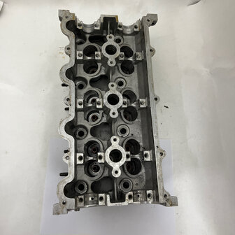 Maserati quattroporte 4 -LH CYlinder head-2.8 V6  588003300