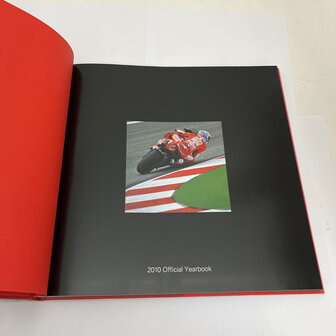 Ducati 2010 Official Yearbook 