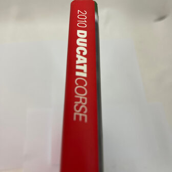 Ducati 2010 Official Yearbook 