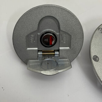 Ducati 907 I.E. paso  key set (no keys) - 59820091A