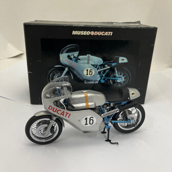 Ducati Museo 750 Paul Smart Imola 1972 - Metal 1:12