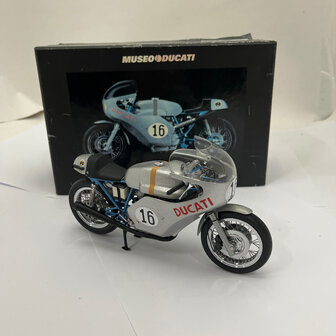 Ducati Museo 750 Paul Smart Imola 1972 - Metal 1:12
