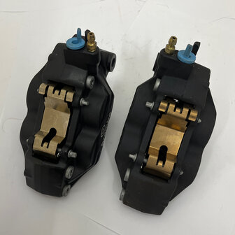 Ducati set brake calipers front - multistrada 1000 MH900E 61040291A - 61040301A