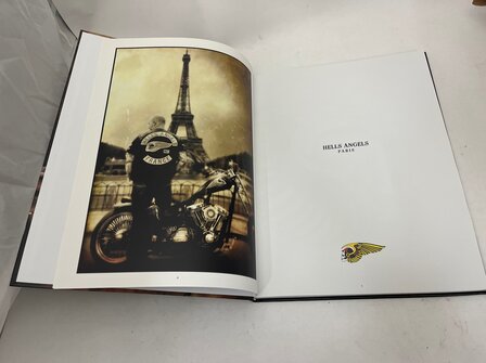 Hells Angels Paris ISBN&nbsp;9782363200082 