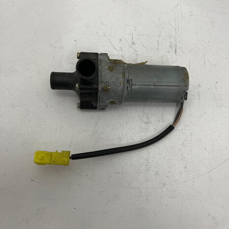 Maserati Quattroporte 4 Circulation pump 375501486