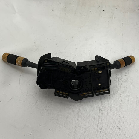 Maserati Quattroporte 4 Indicator  unit - 373300147