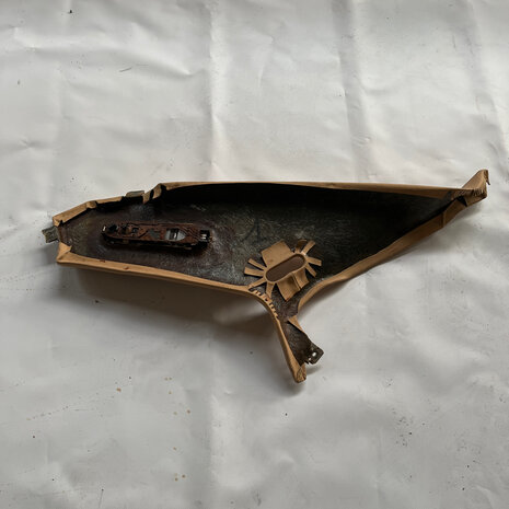 Maserati Quattroporte 4 REAR LH PILLAR (BEIGE LEATHER) - 379152305