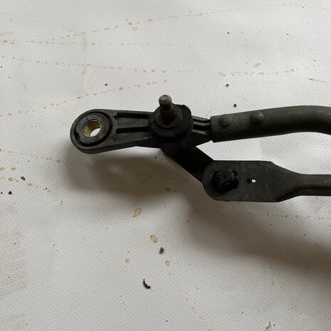 Maserati Quattroporte 4 Windscreen wiper Windscreen wiper linkage - 373315100