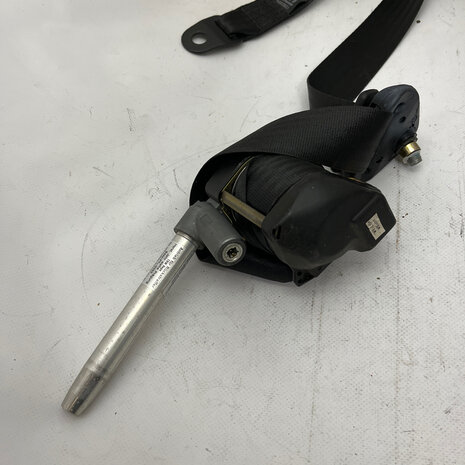 Maserati Quattroporte 4 Belt  front seat belt right  - 378100376