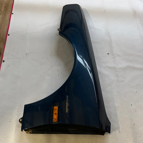 Maserati Quattroporte 4 Blue -  LH FRONT FENDER - 372500301