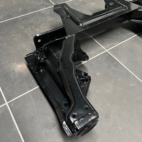 Maserati Quattroporte 4 Front chassis - 372730102 - 372731102 - 394250100