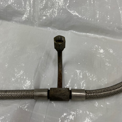 Maserati Quattroporte 4 Petrol delivery rube - 573064204