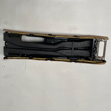 Maserati Quattroporte 5 COMPLETE TUNNEL COVER CONSOLE