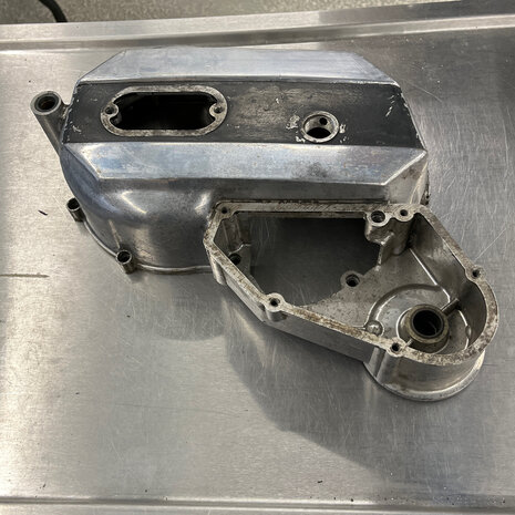 Ducati Bevel 860 GT GTS Clutch Cover - 075950550
