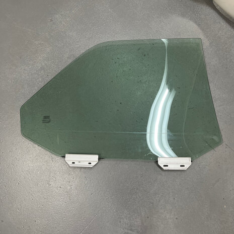 Maserati Quattroporte 4 LH windable window - 377700629