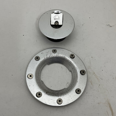 Ducati F1 750 paso 120 mm FUEL FILLER CAP COMPLETE - 067083560