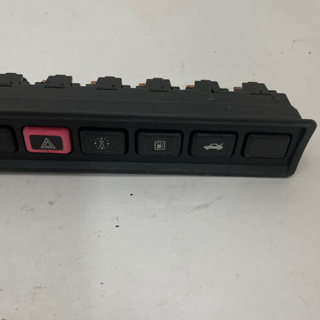Maserati quattroporte 4 Dashboard with switches - 373330306