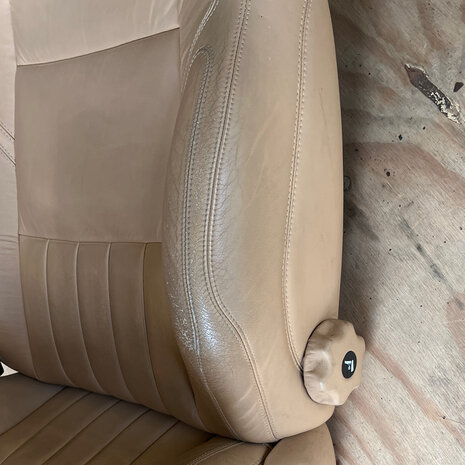 Maserati Quattroporte 4 Beige - FRONT LH SEAT ASSY - 376900033