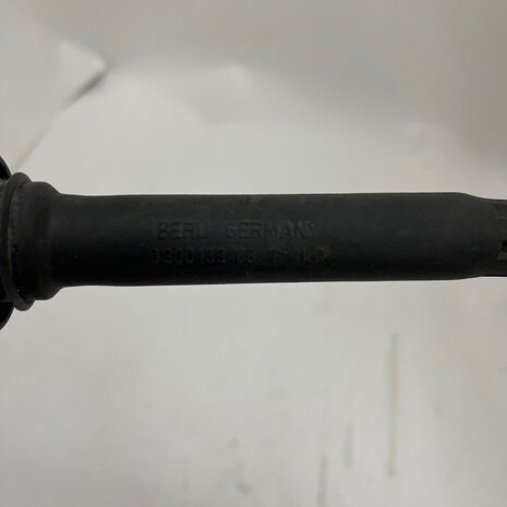 maserati Quattroporte 4 - ignition coil - 571084200