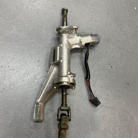 Maserati Quattroporte 4 - steering column 377800120 -  377800420 - 377800115