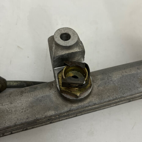 Maserati Quattroporte 4 RH manifold 495060000