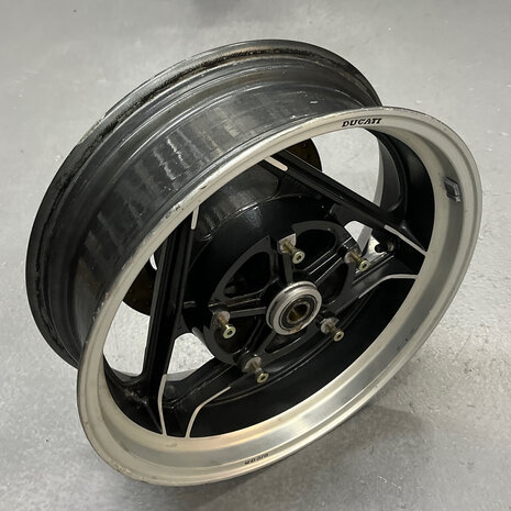 Ducati - oscam paso 750 sport silver grey version Rear wheel 5.00 x 16- 037020521