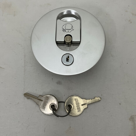 Ducati Paso F1 fuel tank cap and key - 067088560