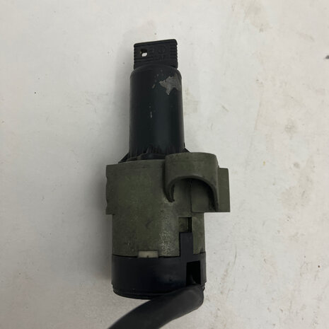 Ducati incomplete 750 sport Key switch - with key - 65240011A