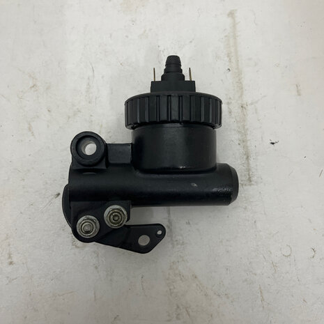 Ducati moto guzzi Brembo rear brake pump with level sensor nos