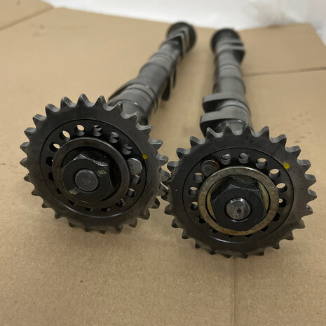 Maserati quattroporte 4 -  INTAKE CAMSHAFT, ASSY -  311053118