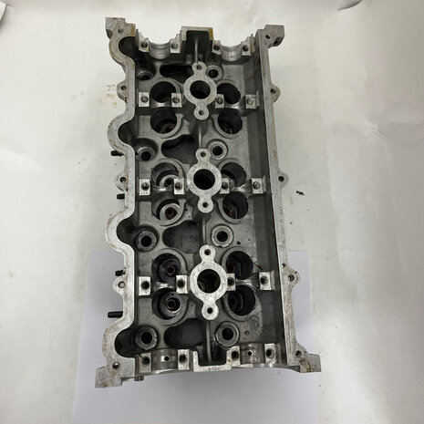 Maserati quattroporte 4 -LH CYlinder head-2.8 V6  588003300