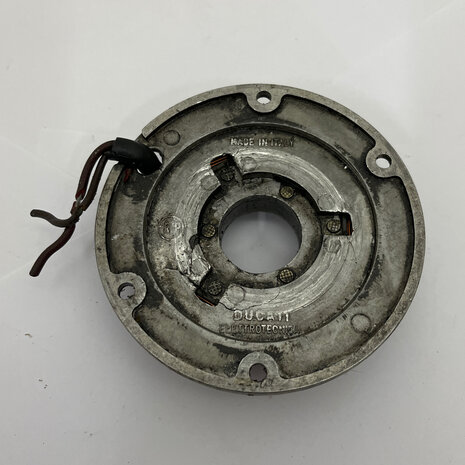 Ground plate, broken Ducati Classic