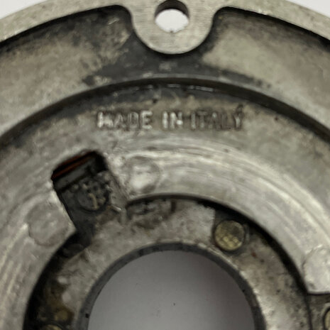 Ground plate, broken Ducati Classic