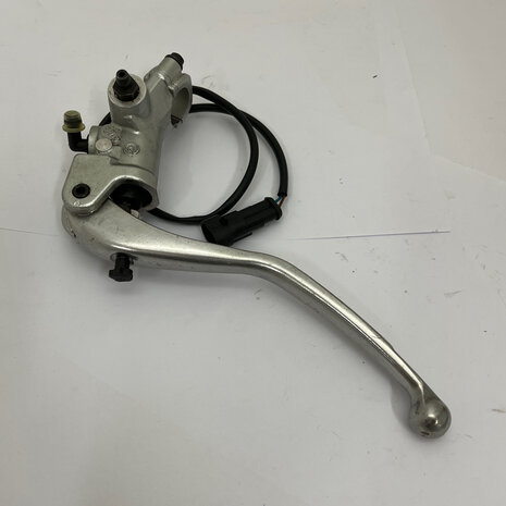 Ducati Clutch Master Cylinder 63040263A Superbike 749
