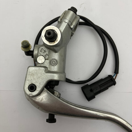 Ducati Clutch Master Cylinder 63040263A Superbike 749