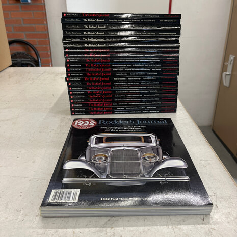 1932 Ford Roadster-  The Rodder's Journal - 61