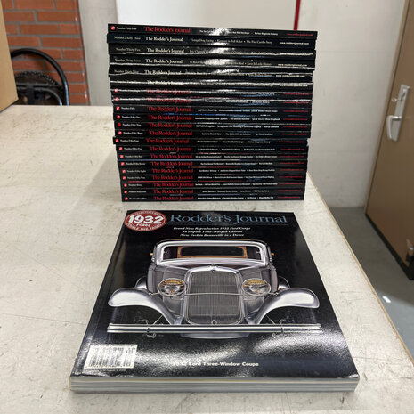 The Fred Carrillo Roadster  - The Rodder's Journal 50