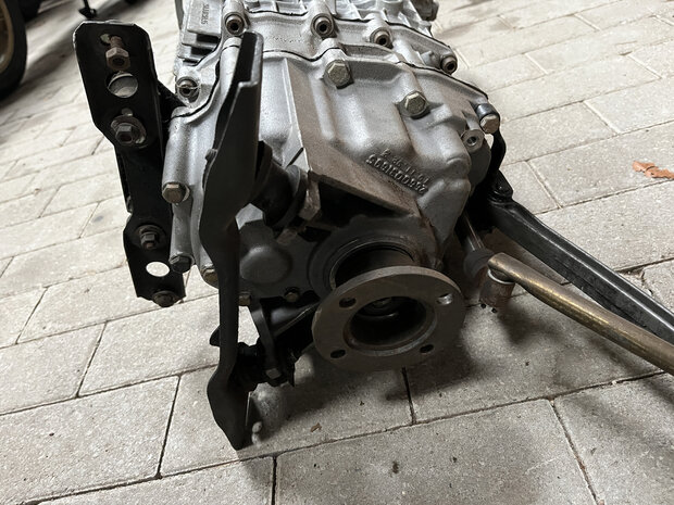 Maserati  GHibli Quattroporte  4 GETRAG 6 speed gearbox - 374805006